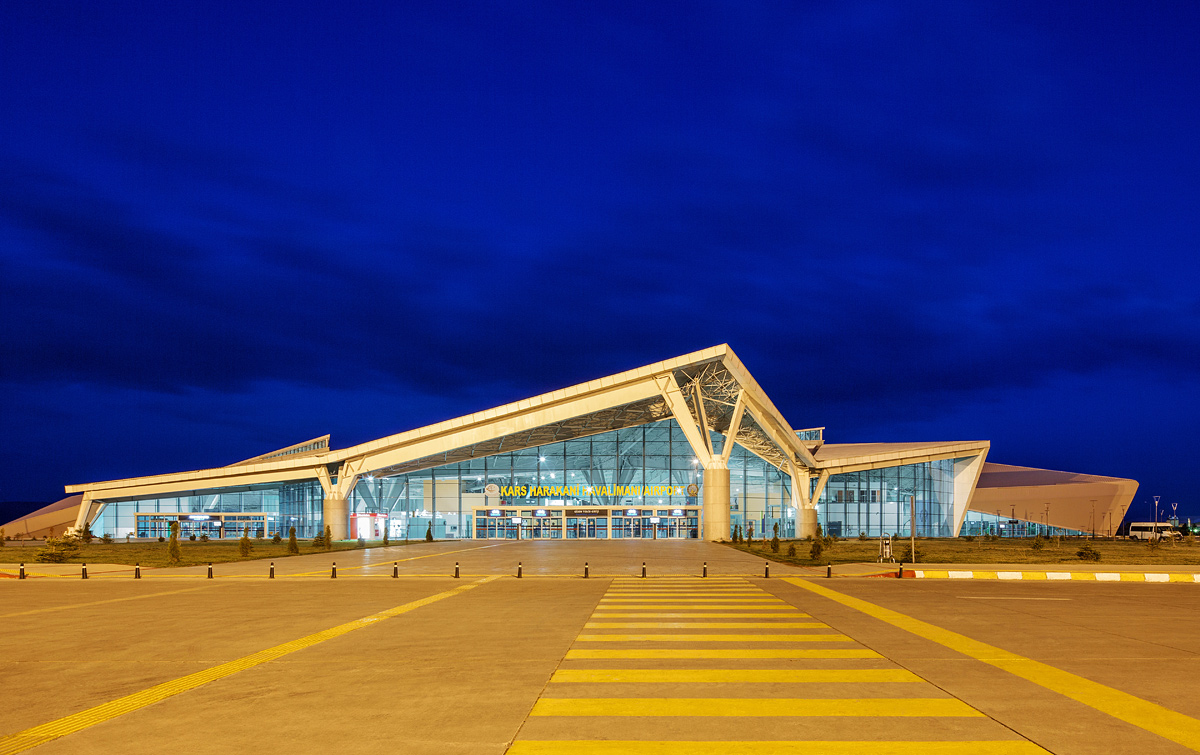 Kars Harakani Havalimanı (KSY)